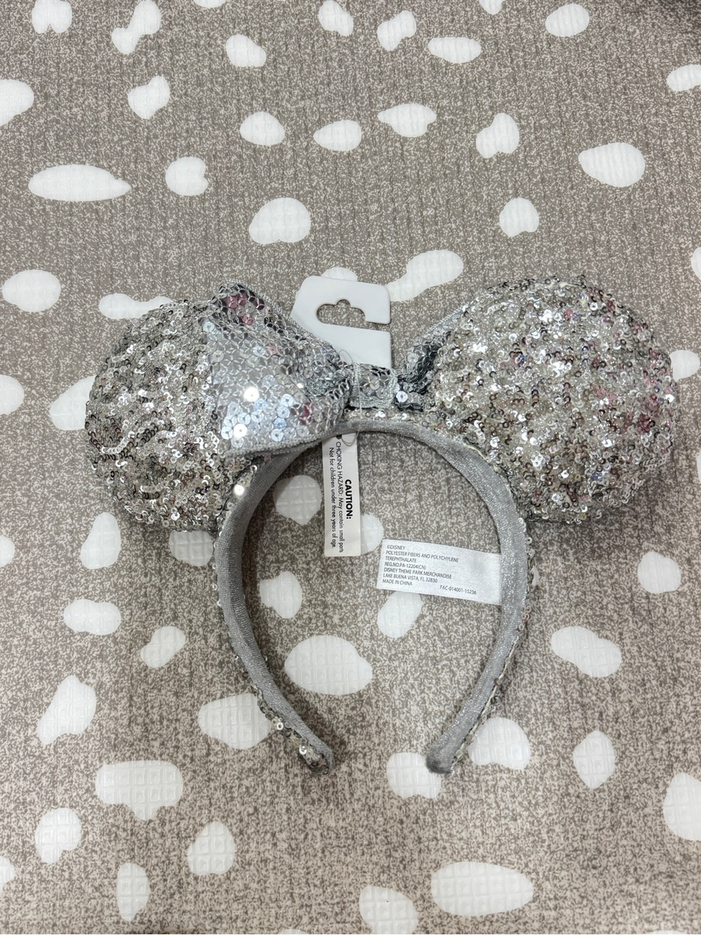 NWT Disney Parks sequined minnie ears headband bow sparkly mickey